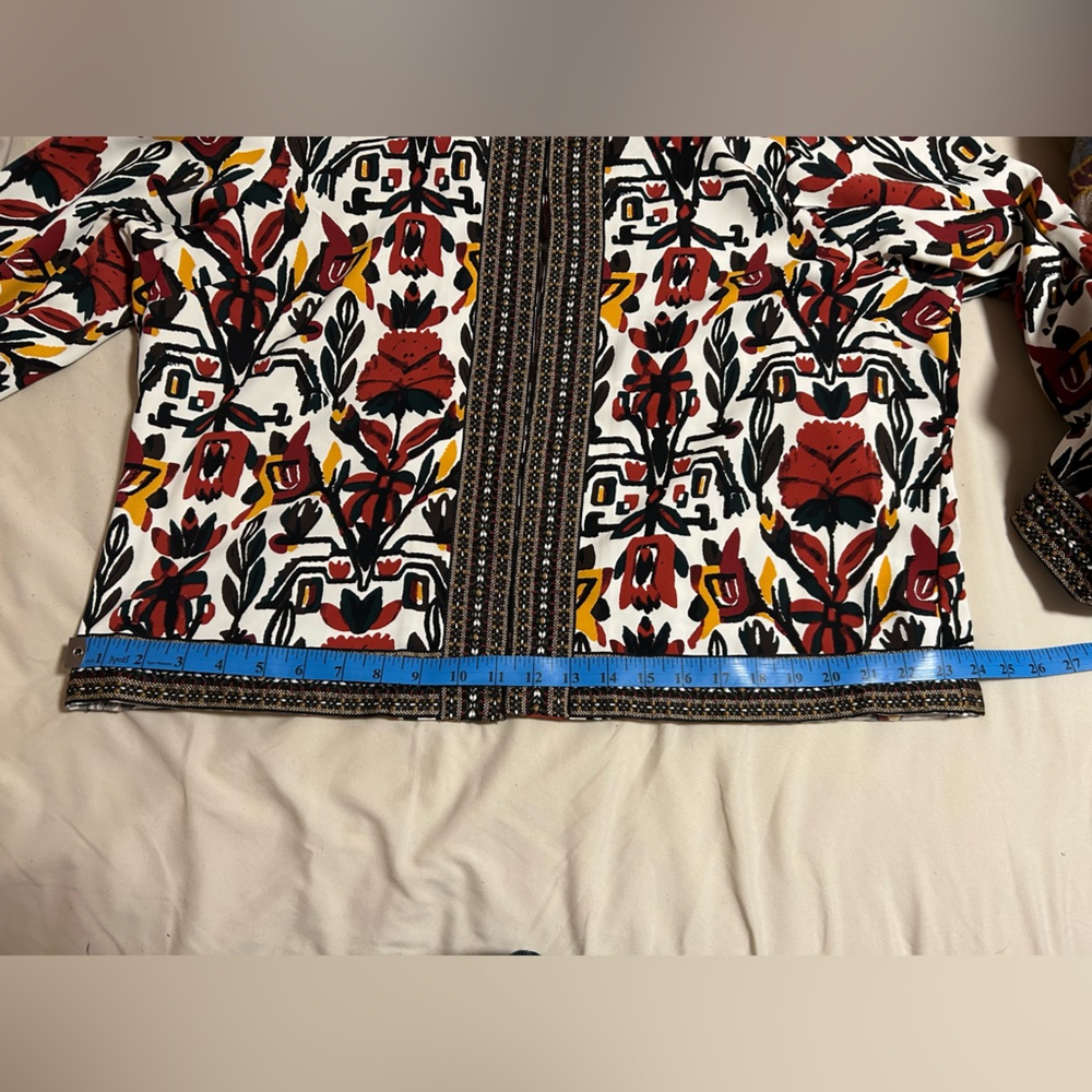 Floral Patterned Jacket - Picture 6 of 7